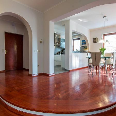 Apartments "Villa Antisin" With Heated Pool Zadar Exterior photo